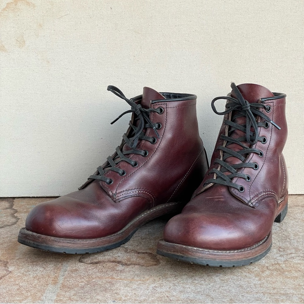 [SOLD] Red Wing Beckman Heritage 9011 - Rare Black Cherry Featherstone